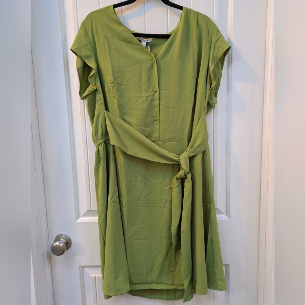 41 Hawthorn Olive Green Midi Dress with Tie Waist